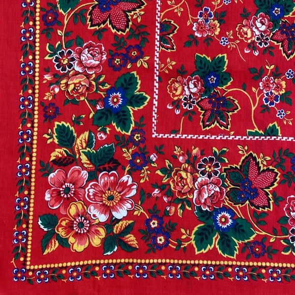 Vintage Red‎ Floral Cotton Bandanna - Picture 5 of 8
